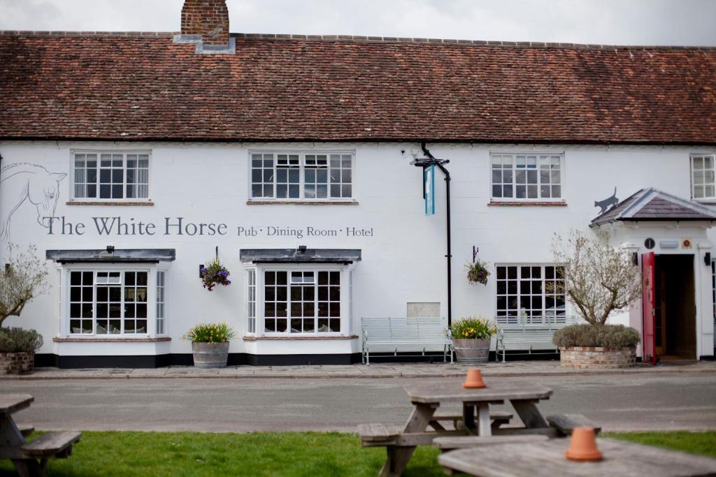 The White Horse Hotell Chilgrove Exteriör bild