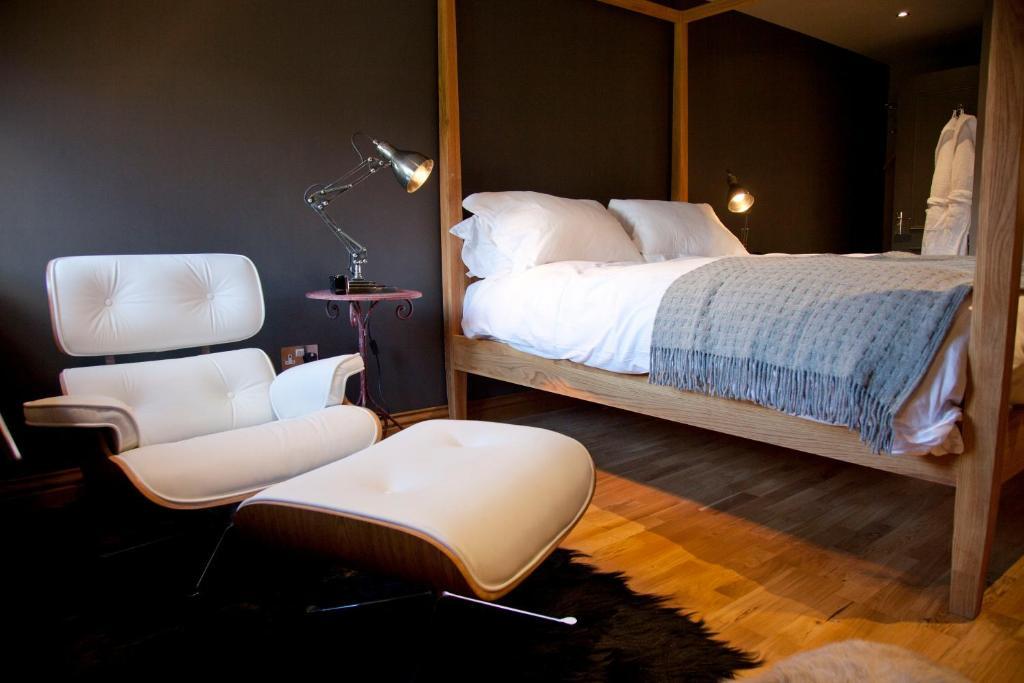 The White Horse Hotell Chilgrove Rum bild