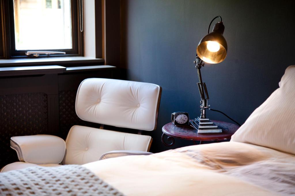 The White Horse Hotell Chilgrove Exteriör bild