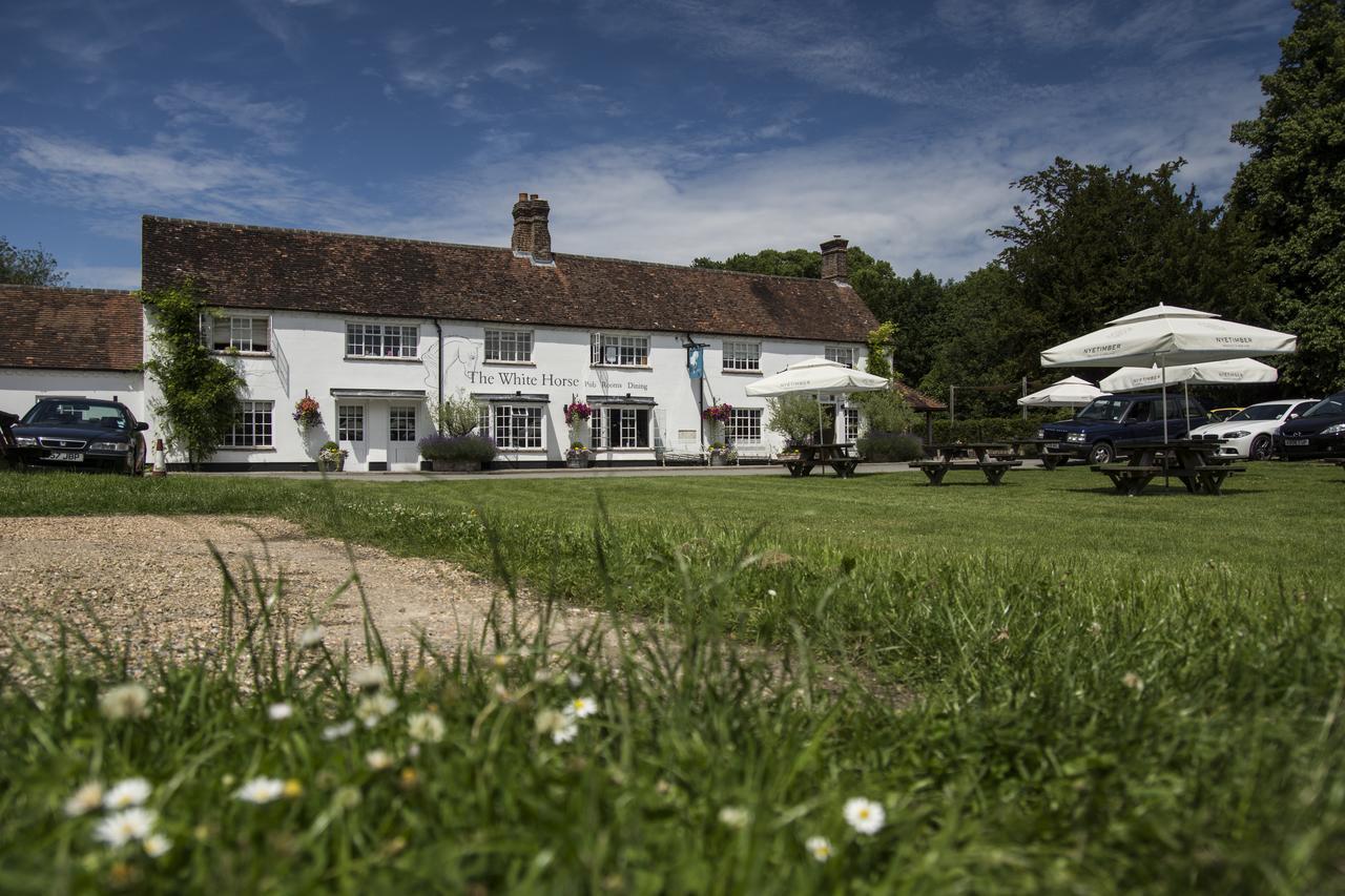 The White Horse Hotell Chilgrove Exteriör bild