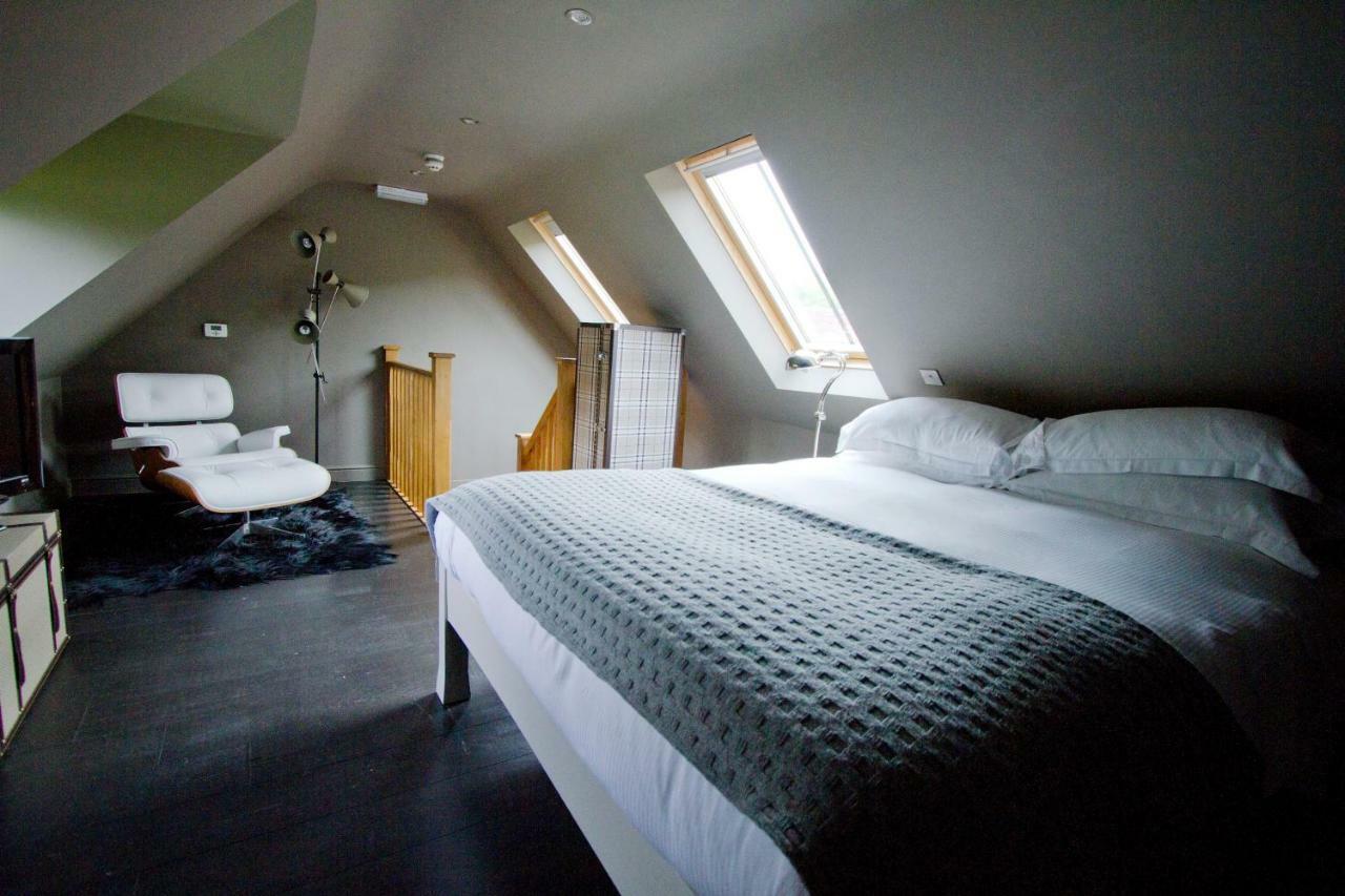 The White Horse Hotell Chilgrove Exteriör bild